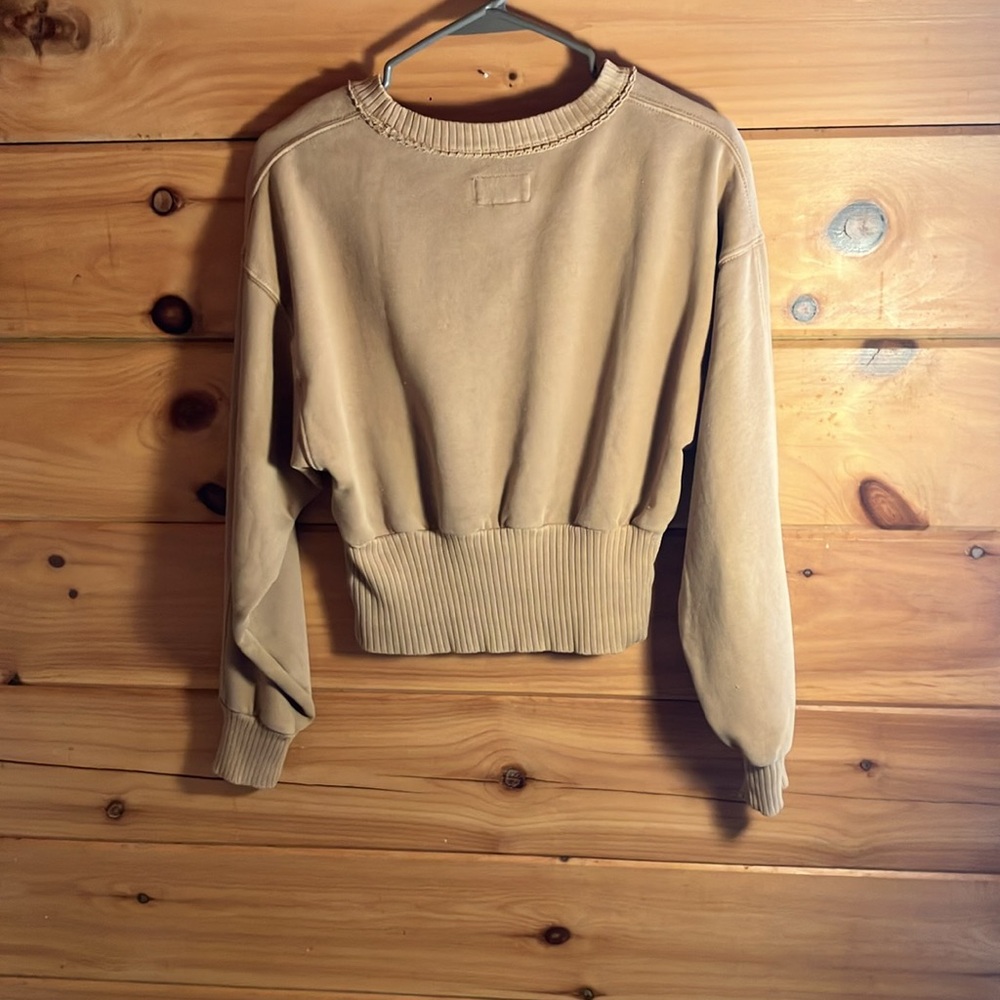 American eagle Women’s long sleeve fitted ribbed bottom - Picture 4 of 6